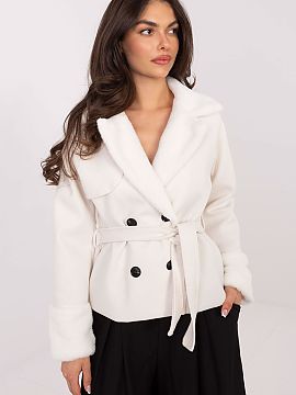 Palton Rue Paris  Acest palton elegant pentru femei cu blană este o alegere excelentă pentru sezonul toamnă/iarnă, ideal atât pentru ziua de zi, la birou