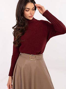 golf Rue Paris  Pulover clasic pentru femei cu guler, într-un stil casual, este un must-have în orice garderobă. Confecționat dintr-o amestec de înalt�