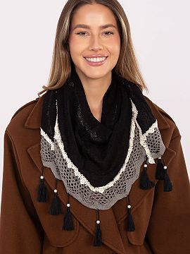 Căciula AT  Eșarfă elegantă și feminină în formă de triunghi cu o textură variată a materialului, confecționată dintr-o viscoză delicată, p