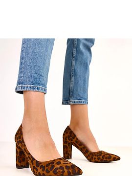 Pantofi dcu toc gros Solea  Elegantul mules stilizat din piele ecologică de înaltă calitate, care combină eleganța cu un accent la modă. Modelul este decorat cu u