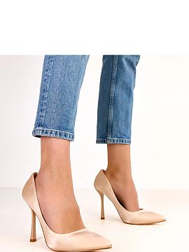 Pantofi cu toc subţire (stiletto) Solea