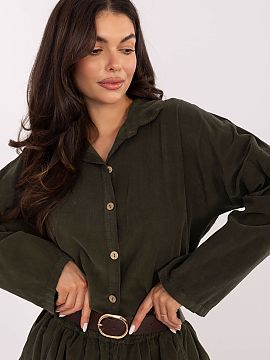 cămașă cu mânecă lungă Italy Moda  O bluză elegantă pentru femei cu un caracter casual, ideală pentru zi de zi. Realizată dintr-un material plăcut la atingere, cu un domi