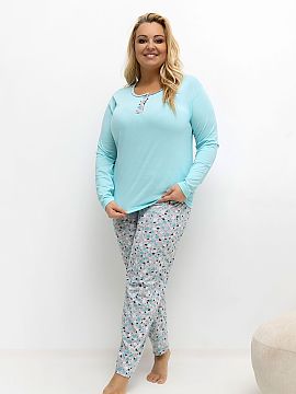 Pajama Plus Size Forever Pink  Pijama de damă plus size creată cu gândul la confort și stil. Realizată din bumbac dominant, asigură respirabilitate, moalețe și o p