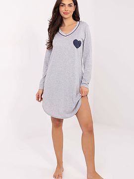 Cămaşă de noapte Forever Pink  Cămașă de noapte fabricată din bumbac dominant, asigurând catifelare, respirabilitate și confort în timpul somnului. Modelul se remar