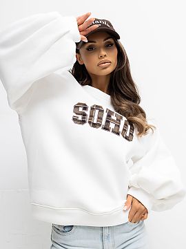 Bluza Rue Paris  Bluza damă elegantă cu un caracter casual, ideală pentru stilizările zilnice și confortabile. Confecționată dintr-o amestec moale de 