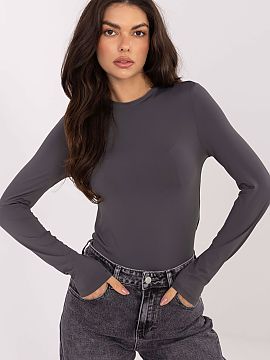 Bluzka Sublevel  Bluza tip longsleeve potrivită este o propunere ideală pentru ținutele de zi cu zi, casual. Fabricată dintr-o combinație de poliamid ș