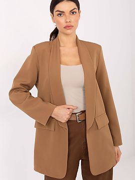 Sacou Italy Moda  Sacou de damă cu o croială elegantă, ideal pentru ziua de zi, la birou și pentru ocazii mai formale. Se distinge prin umărul cu perne c