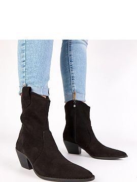 Cizme cu toc Solea  Cizmele negre de cowboy pe toc de la Gemre sunt o combinație între stilul western atemporal și eleganța modernă. Aceste botine elegante