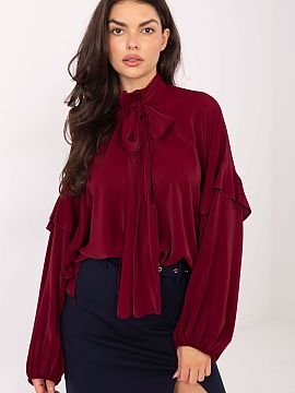 cămașă cu mânecă lungă Factory Price  Această elegantă cămașă de damă fără guler este o propunere atemporală cu caracter clasic, perfectă atât pentru ziua de zi, cât 