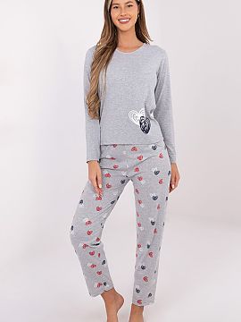 Pijama Forever Pink  Confortabil, pijama feminină formată din două piese, confecționată din bumbac moale și respirabil, ideală pentru nopți liniștite ș