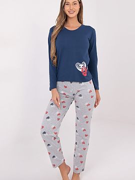 Pijama Forever Pink  Confortabil, pijama pentru femei, compusă din două piese, fabricată din bumbac moale și respirabil, perfectă pentru nopți liniștite �
