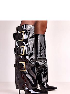 Cizme cu toc Solea  Descoperă cizmele negre lacuite cu tălpile răsucite Karela, care vor fi completarea perfectă a garderobei tale. Aceste cizme cu toc sunt