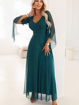 Rochie lungă Numoco  Există rochii pe care le pui și simți imediat că este Aceea Unica. Rochia maxi smarald de la Numoco Basic este una dintre ele: elegantă