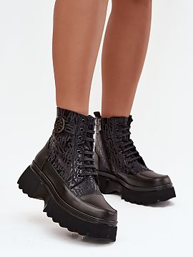 Botine Step in style  Botinele pentru femei de la Artiker sunt încălțăminte elegantă creată pentru zilele mai reci. Realizate din piele naturală, se distin