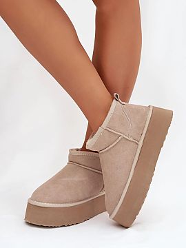 Moon boots Step in style