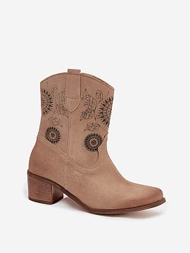 Cizme cu toc Step in style