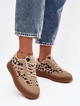 Încălțăminte sport Step in style  Tenisii de damă cu platformă sunt o combinație de stil modern și confort. Modelul cu șireturi, cu un căptușeală din spumă detașabi