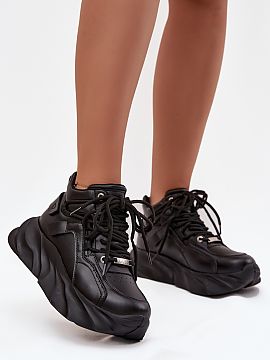 Încălțăminte sport Step in style  Sneakersurile pentru femei GOE reprezintă o combinație perfectă între confort și un aspect modern. Realizate din piele naturală de în