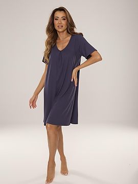 Cămaşă de noapte De Lafense  Cămașa de noapte pentru femei cu mâneci scurte în nuanțe de gri este o combinație perfectă între confort și subtilitate feminină. 