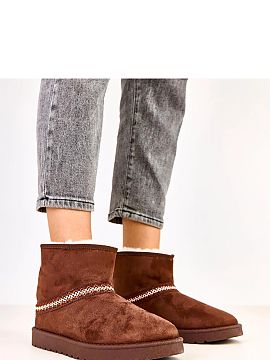 Moon boots Solea  Descoperiți confortul și stilul excepțional pe care îl oferă cizmele joase maro din ecosuflantă Karolla. Este alegerea perfectă pentr