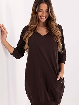 rochie de zi BFG  Rochia comodă de trening cu croială simplă este o propunere excelentă pentru ținutele zilnice, combinând confortul purtării cu stilul