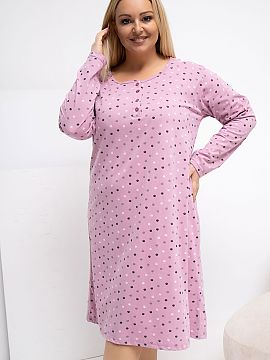 Cămașă de noapte Plus Size Forever Pink  O cămașă de noapte confortabilă și elegantă de mărime mare, în care predomină punctele adorabile, conferind întregii piese ușurin