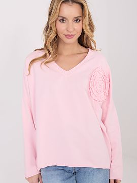 Bluzka Factory Price  Bluza casual, z bumbac moale cu adaos de elastan, asigură confortul purtării și croiala ușor ajustată. Modelul de lungime standard are 