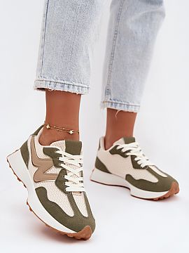 Pantofi de sport Step in style  Pantofi sport pentru femei, realizați dintr-o combinație de piele ecologică și material textil, sunt o propunere comodă și stilată pe