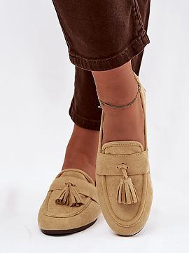 Mocasini Step in style  Mocasini pentru femei din piele ecologică sunt o propunere confortabilă și elegantă pentru zi de zi. Talpa plată și tălpicul moale as