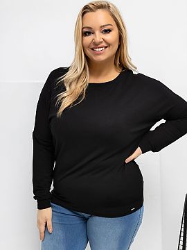 bluză plus size Relevance  Bluza de mărime mare cu un decolteu clasic, rotund, creată cu gândul la confort și utilizare zilnică. Modelul casual este ideal pentru 