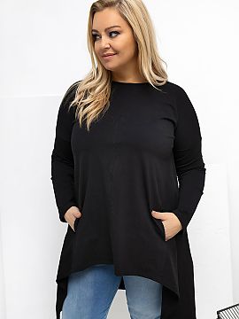 bluză plus size Relevance  Bluza asimetrică plus size în stil casual este o propunere ideală pentru ziua de zi, combinând confortul cu un aspect modern. Modelul cu