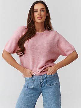 Pulover cu mânecă scurtă Makadamia  Elegantul pulover de damă într-o mărime universală, cu croială ușor lejeră de tip oversize, care se potrivește perfect atât în ți