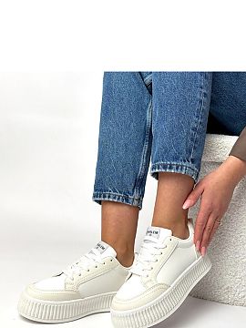 Pantofi de sport Solea  Pantofi sport sunt încălțăminte practică și modernă, perfectă pentru purtare zilnică. Realizați din piele ecologică durabilă, co