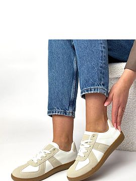Pantofi de sport Solea  Pantofii sport sunt o propunere confortabilă și universală pentru utilizare zilnică. Realizați din piele ecologică de înaltă calitat