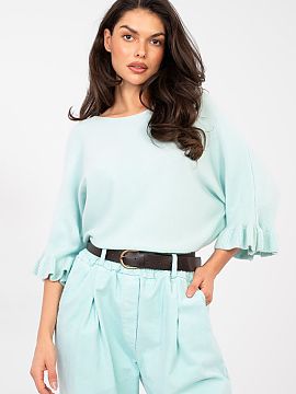 Pulover Italy Moda  Elegantă pulover damă de lungime standard, ideal atât pentru ziua de zi, cât și pentru ocazii mai speciale. Realizat dintr-o amestec de