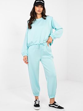 set Rue Paris  Set de trening pentru femei format dintr-o bluză și o pereche de pantaloni este o propunere excelentă pentru femeile care apreciază conf