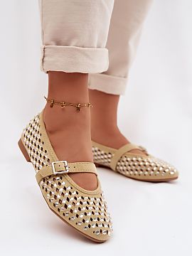 Balerini Step in style  Balerinii pentru femei din piele ecologică sunt o propunere elegantă pentru zilele calde. Partea superioară a pantofului, decorată cu zi