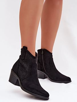 Botine cu toc Step in style  Botinele de damă în stil cowboy de la marca S.Barski sunt o propunere la modă, care va sublinia perfect caracterul stilizărilor de prim�
