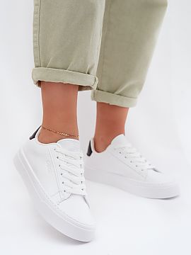 Pantofi de sport Step in style  Sneakersii damă Big Star reprezintă o combinație între stilul minimalist și funcționalitate. Realizate din piele ecologică, ele arat�