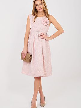 rochie formală Rue Paris  Rochie elegantă de vizită creată cu gândul la ocazii deosebite și ieșiri elegante la petreceri. Croiala evazată subliniază frumos ta