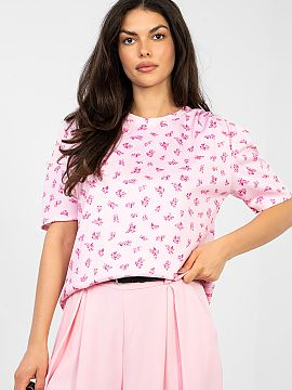 Bluzka Italy Moda  O bluză elegantă de zi cu zi este combinația perfectă între confort și stil feminin. Se potrivește perfect atât pentru ziua de zi, c