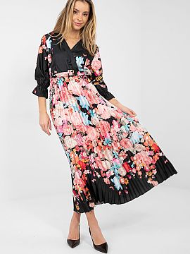 rochie de zi Italy Moda  Rochia maxi de vară cu croială cloș este o combinație de ușurință, eleganță și stil feminin. Modelul impresionează cu un model fl