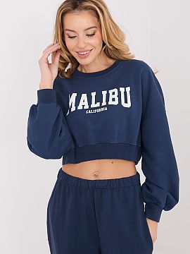 Bluză Factory Price  Bluza de damă în stil casual este o alegere excelentă pentru femeile care apreciază confortul și aspectul la modă. Croiala mai scurtă