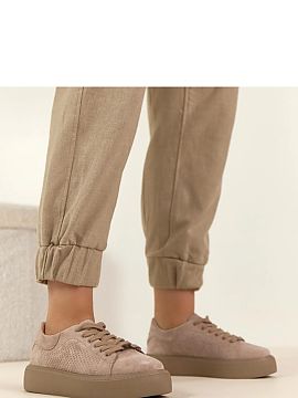 Pantofi sport pe platformă Solea  Pantofi sport eleganți și confortabili realizați din piele naturală de înaltă calitate de catifea, care se potrivesc perfect în stilu