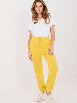 Pantaloni de trening Factory Price  Pantaloni de trening tip joggery sunt o combinație ideală între confort și un caracter sportiv, la modă. Aceștia se potrivesc perfect 