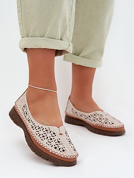 Balerini Step in style  Balerinii dama cu dantelă de la Sergio Leone sunt o propunere ideală pentru femeile care apreciază confortul și stilul subtil și femini