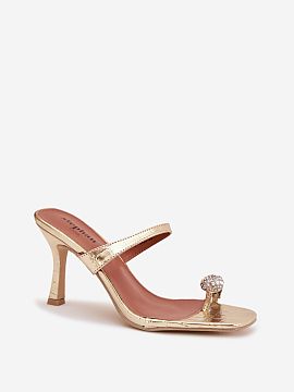 Încălțări cu toc Step in style