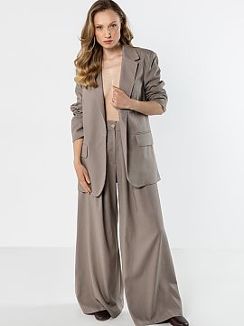 Sacou awama  Elegantul sacou din in cu un design atemporal, care completează perfect atât ținutele formale, cât și cele de zi cu zi. Croiala simplă