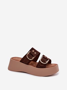 Papuci cu platformă Step in style