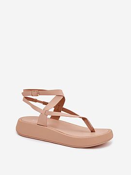 Sandaale Step in style